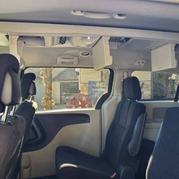 2011 Chrysler Town and Country Touring