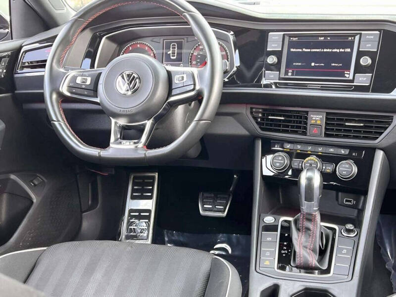 2019 Volkswagen Jetta