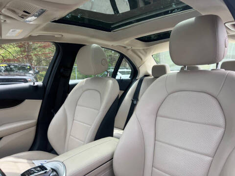 2016 Mercedes-Benz C-Class