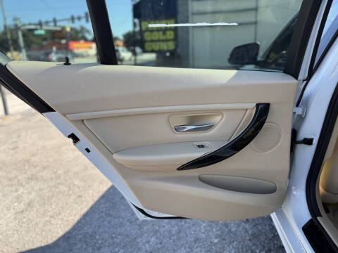 2016 BMW 3 Series 320i