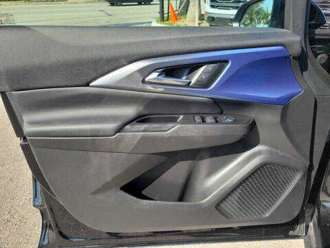 2025 Chevrolet Equinox EV LT 2