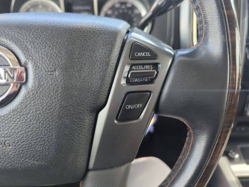 2017 Nissan Titan Platinum Reserve