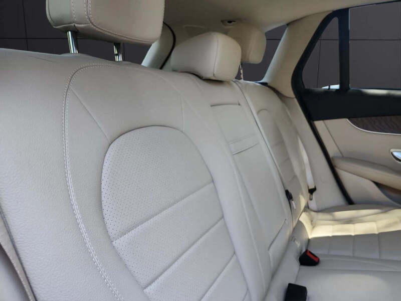 2019 Mercedes-Benz GLC GLC 350e 4MATIC