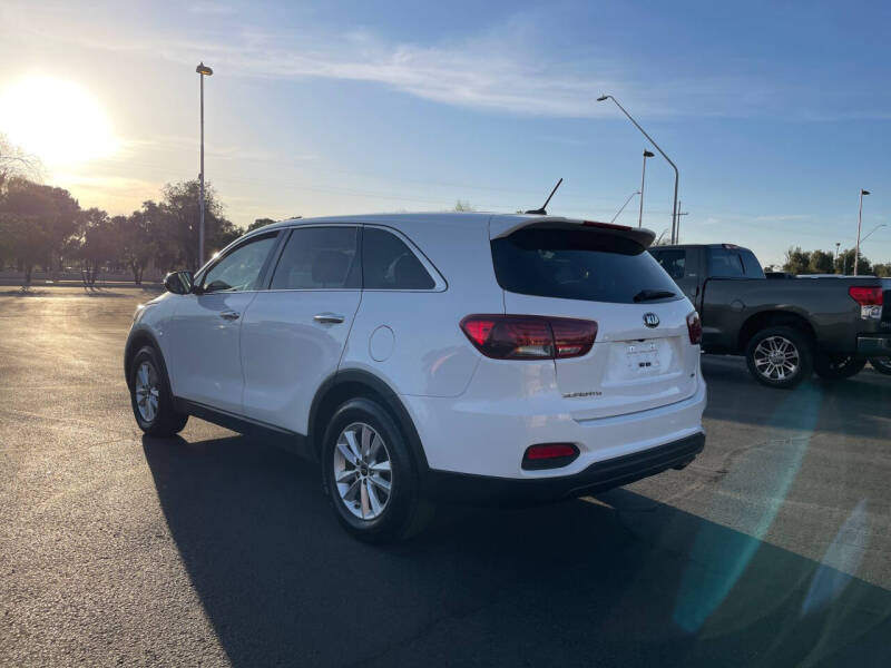 2019 Kia Sorento LX