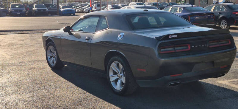 2023 Dodge Challenger SXT