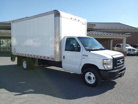2018 Ford E-Series E-350 SD