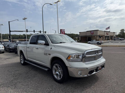 2016 RAM 1500 Laramie