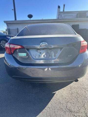 2017 Toyota Corolla LE