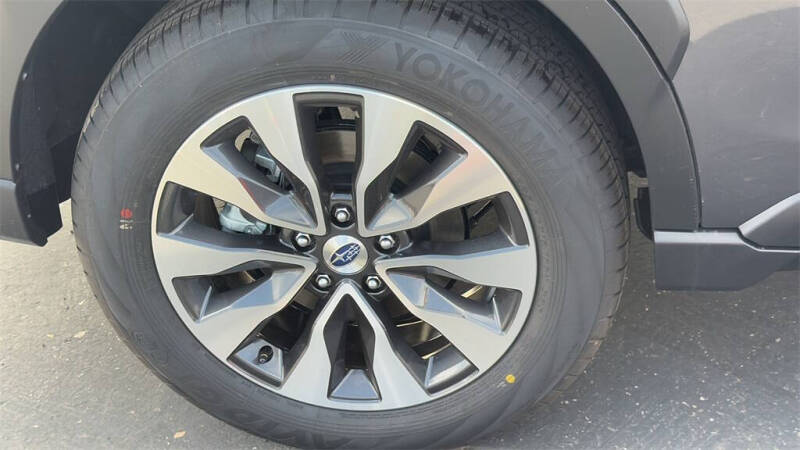 2025 Subaru Outback Touring XT