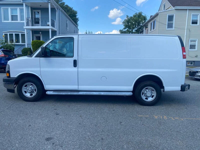 2019 Chevrolet Express 2500
