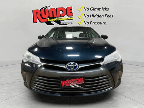 2016 Toyota Camry Hybrid XLE