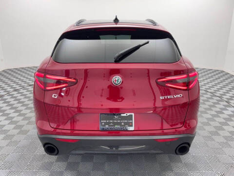 2022 Alfa Romeo Stelvio Sprint