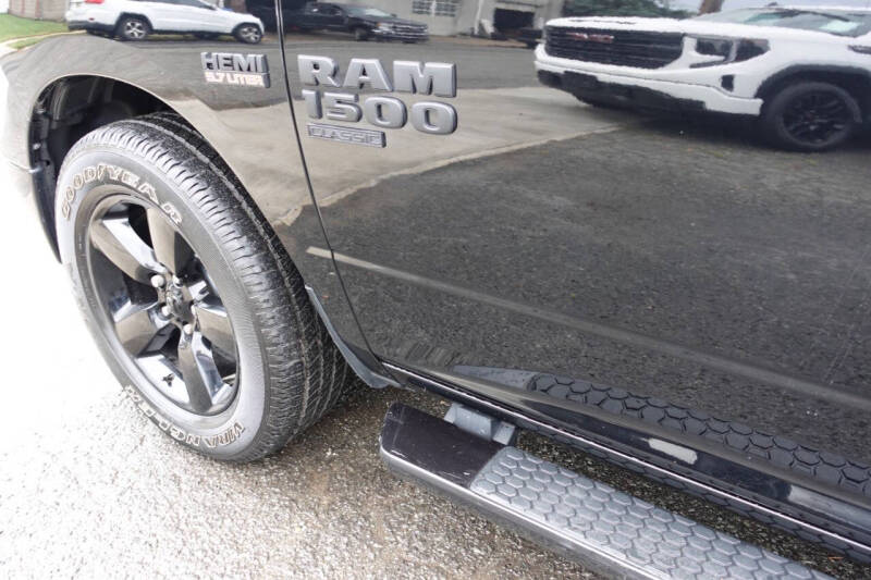 2023 RAM 1500 Classic SLT