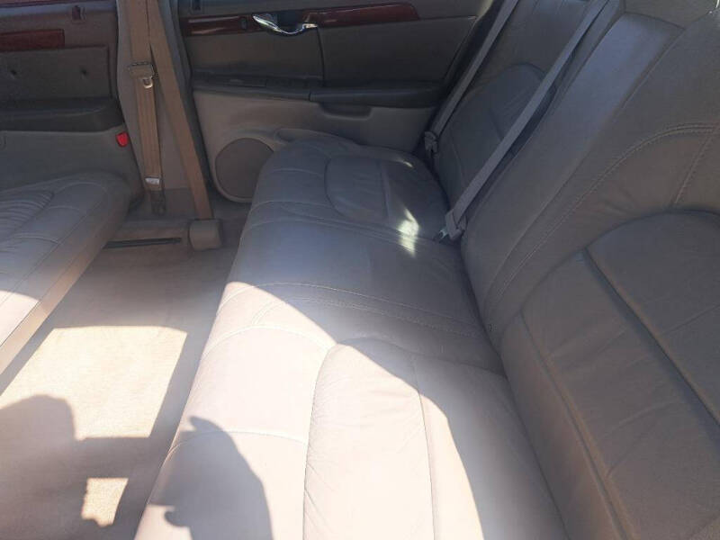 2004 Cadillac DeVille