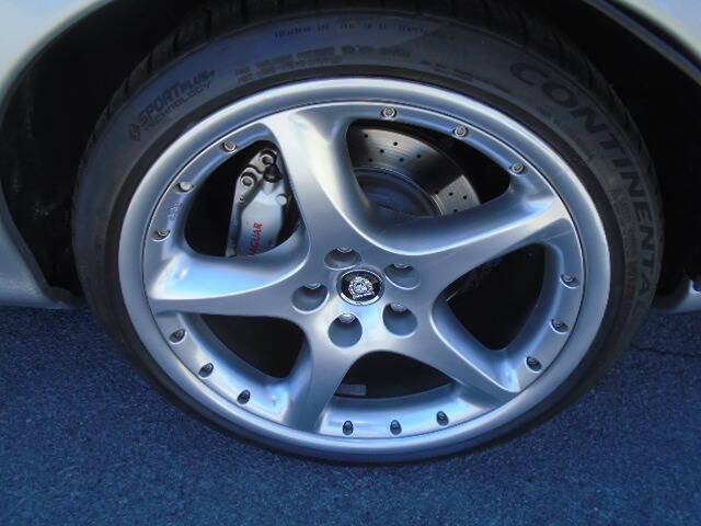 2001 Jaguar XKR Silverstone