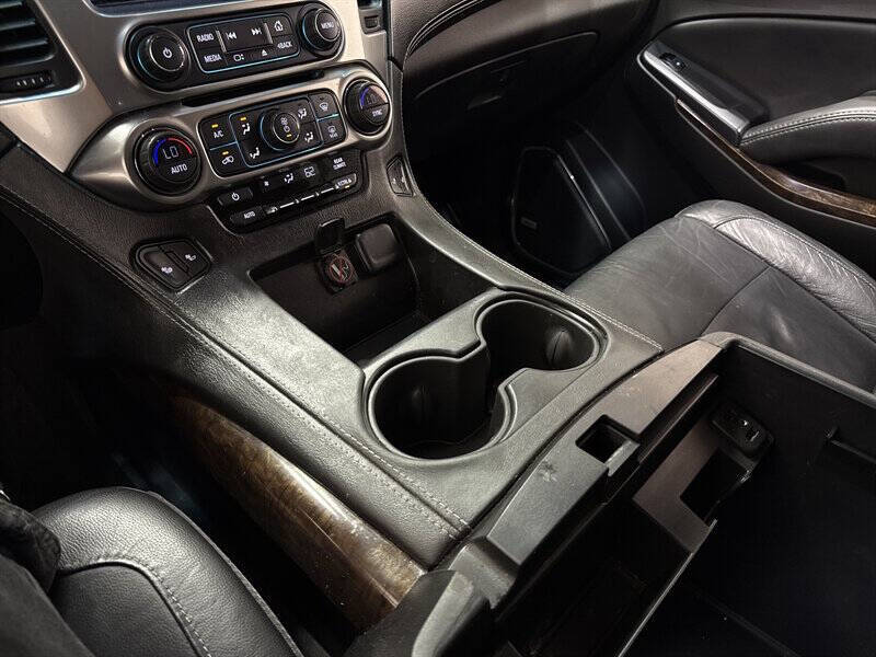 2017 Chevrolet Suburban LT