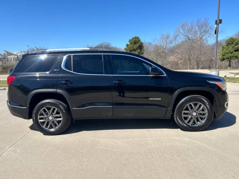 2019 GMC Acadia SLT-1