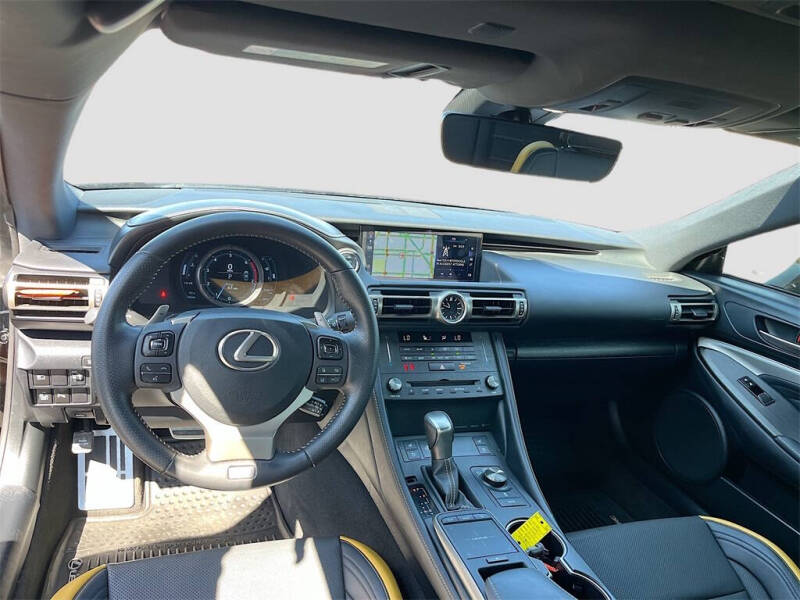 2019 Lexus RC 300