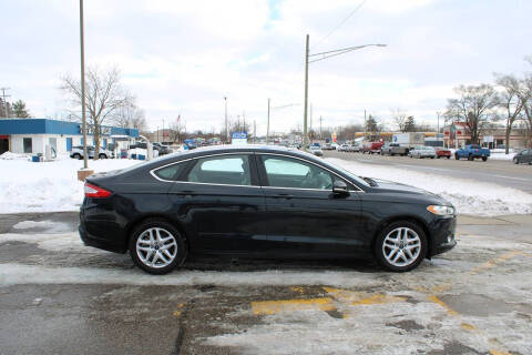 2014 Ford Fusion SE