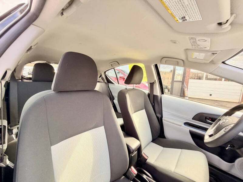 2012 Toyota Prius c One