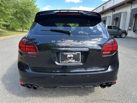 2013 Porsche Cayenne GTS