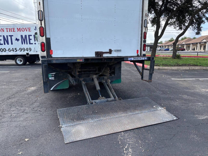 2019 Hino 155