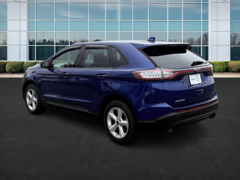 2015 Ford Edge SE