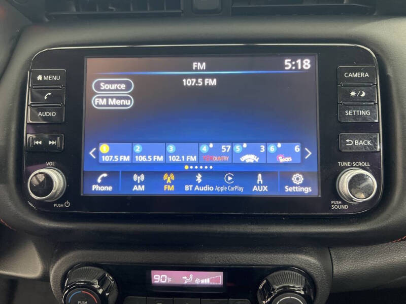 2023 Nissan Kicks SR