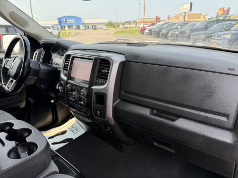 2022 RAM 1500 Classic SLT