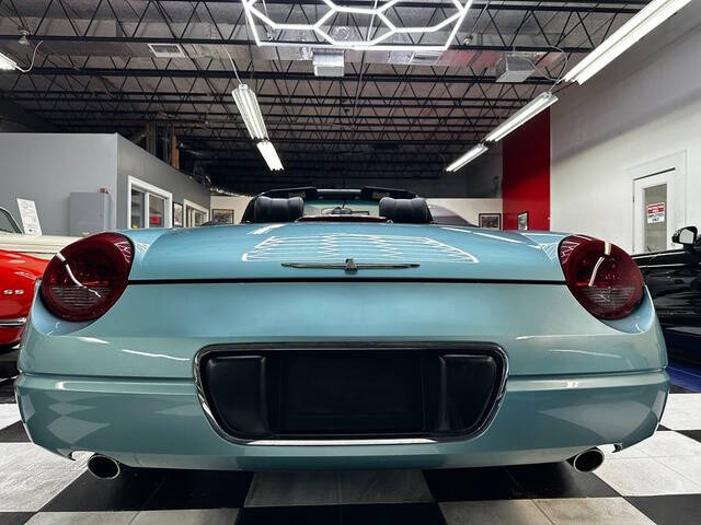 2002 Ford Thunderbird Deluxe