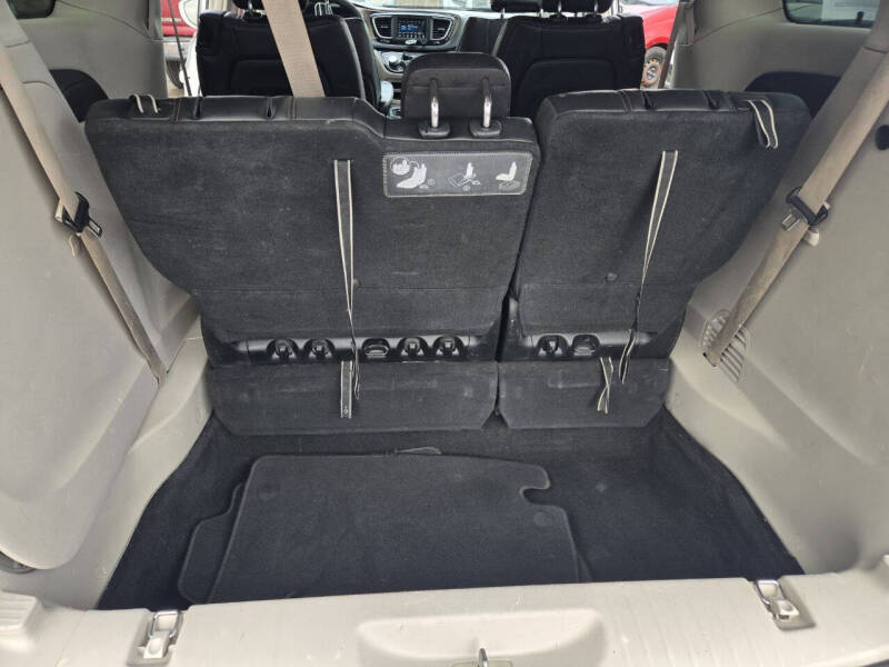 2019 Chrysler Pacifica Touring L