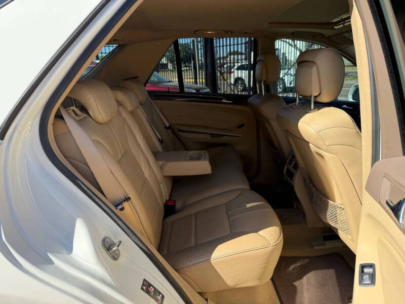 2009 Mercedes-Benz M-Class ML 550