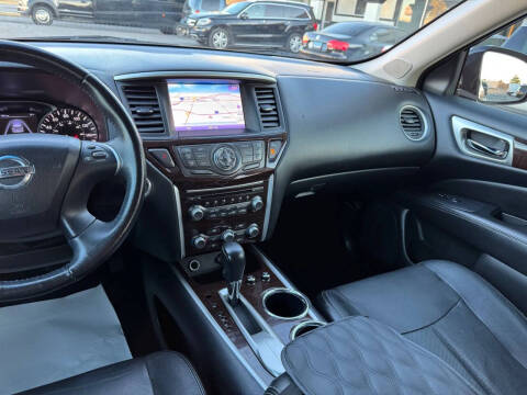 2014 Nissan Pathfinder Platinum