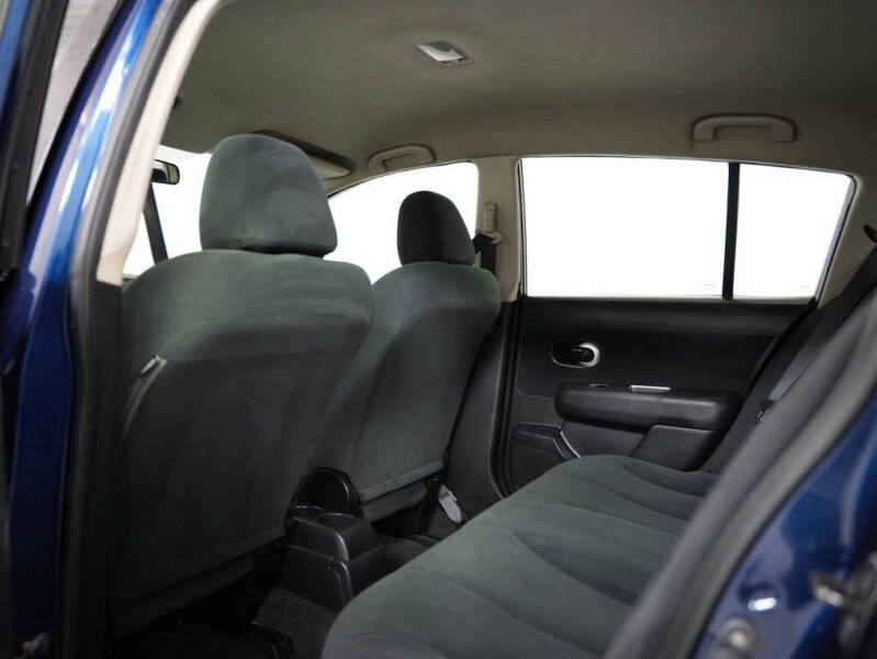 2012 Nissan Versa 1.8 S