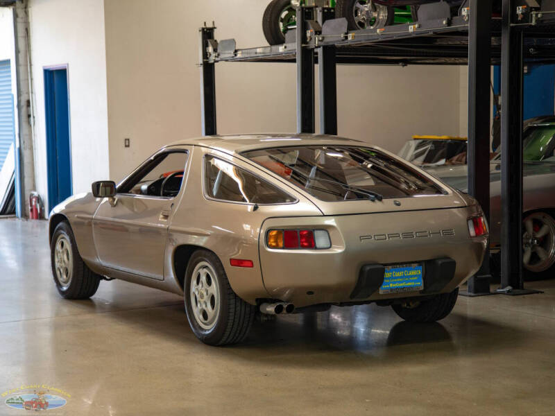 1982 Porsche 928