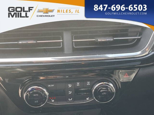 2025 Chevrolet Trax RS