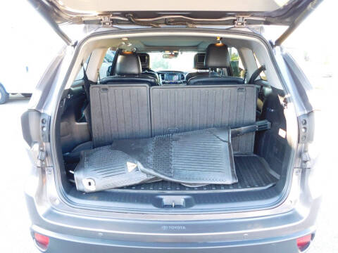 2016 Toyota Highlander Limited Platinum
