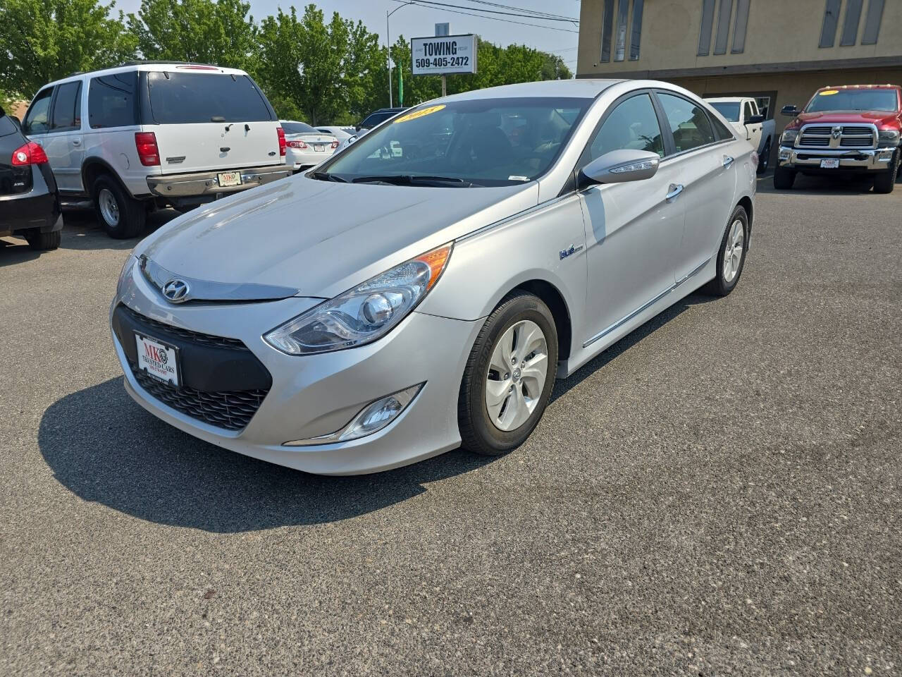 2015 Hyundai SONATA Hybrid for sale at MK Trusted Cars in Kennewick, WA