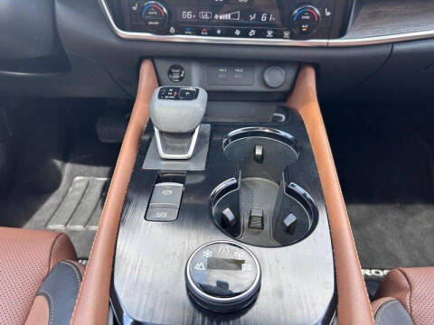 2024 Nissan Rogue Platinum