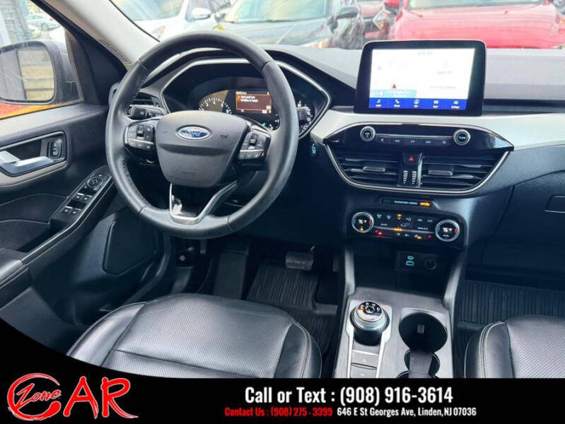 2021 Ford Escape SEL