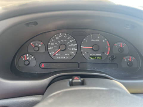 2003 Ford Mustang