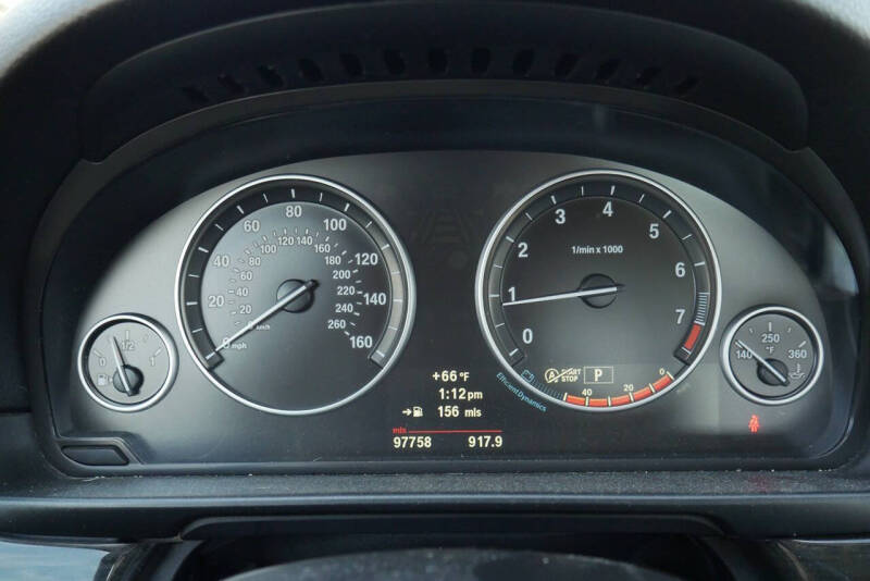 2013 BMW 5 Series 528i