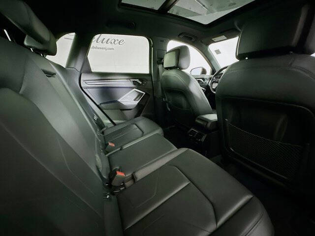 2023 Audi Q3 quattro S line Prem Plus 45 TFSI