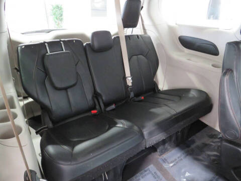 2019 Chrysler Pacifica Touring L