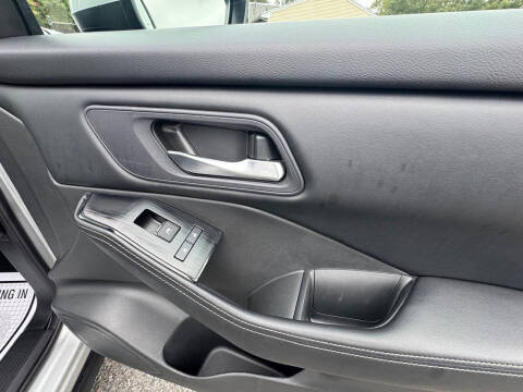 2024 Nissan Rogue SV