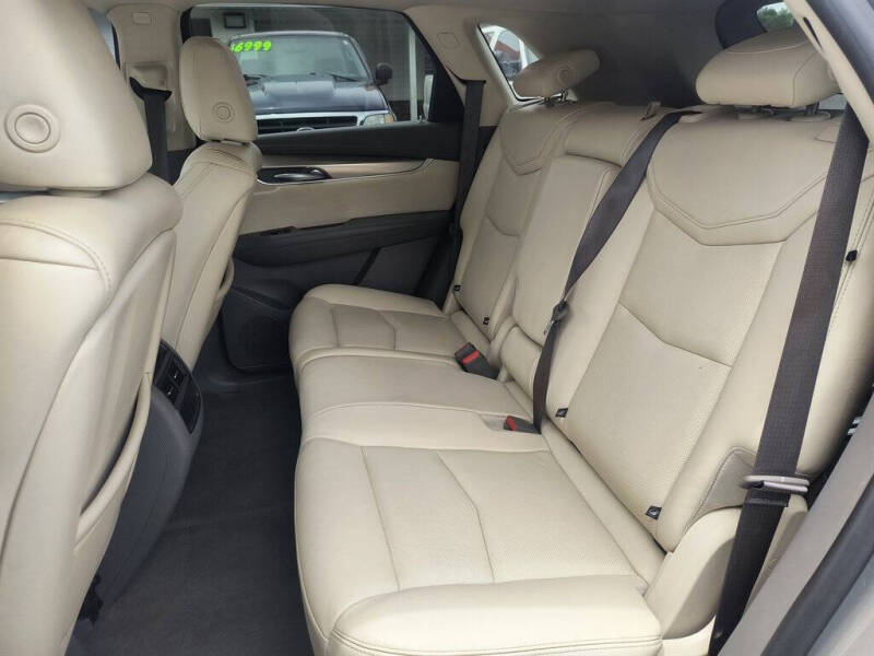 2018 Cadillac XT5 Luxury