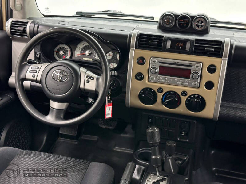 2013 Toyota FJ Cruiser