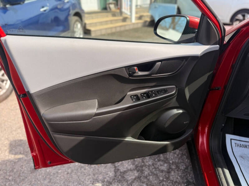 2020 Hyundai Kona SEL