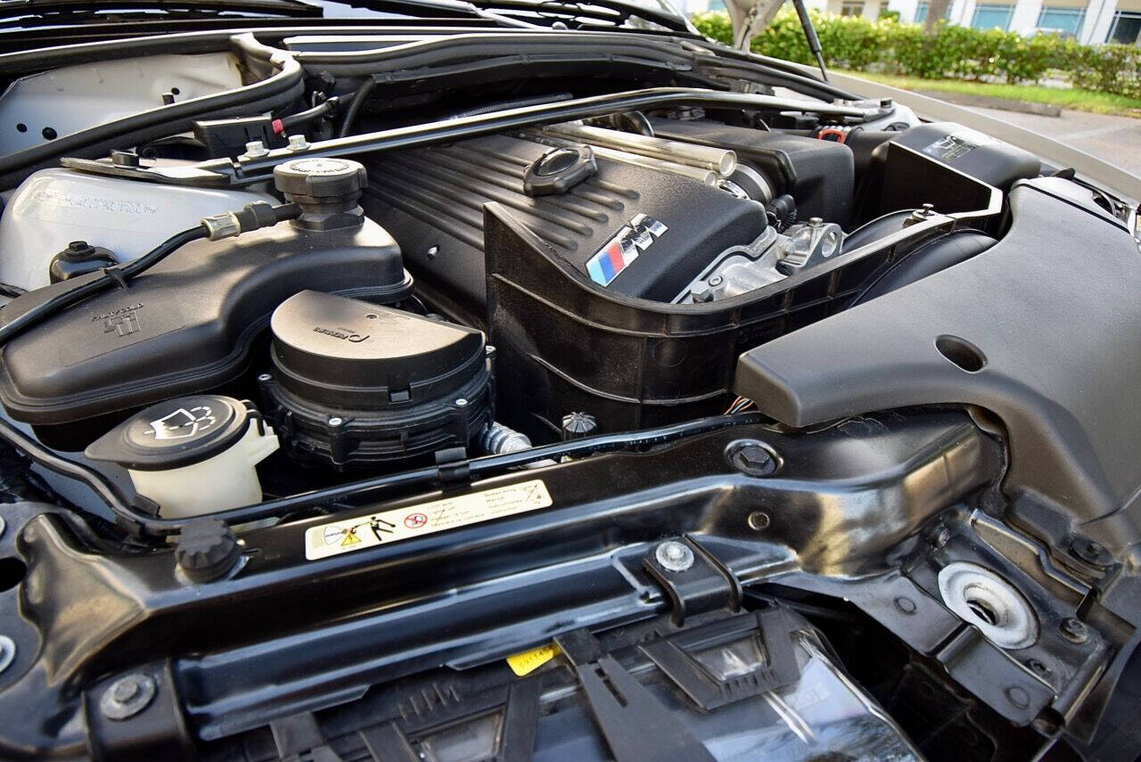 2003 BMW M3 69