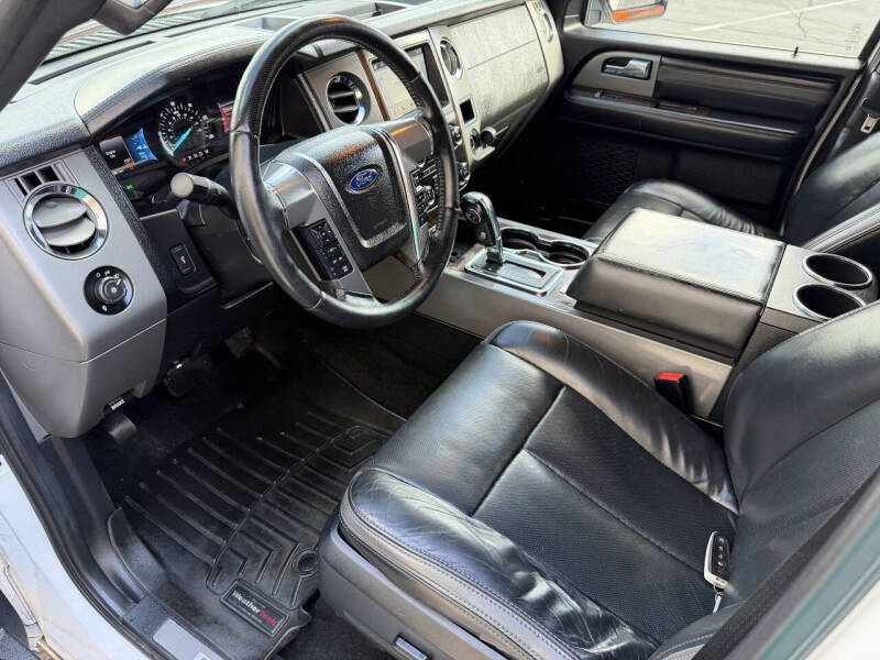 2017 Ford Expedition EL Platinum